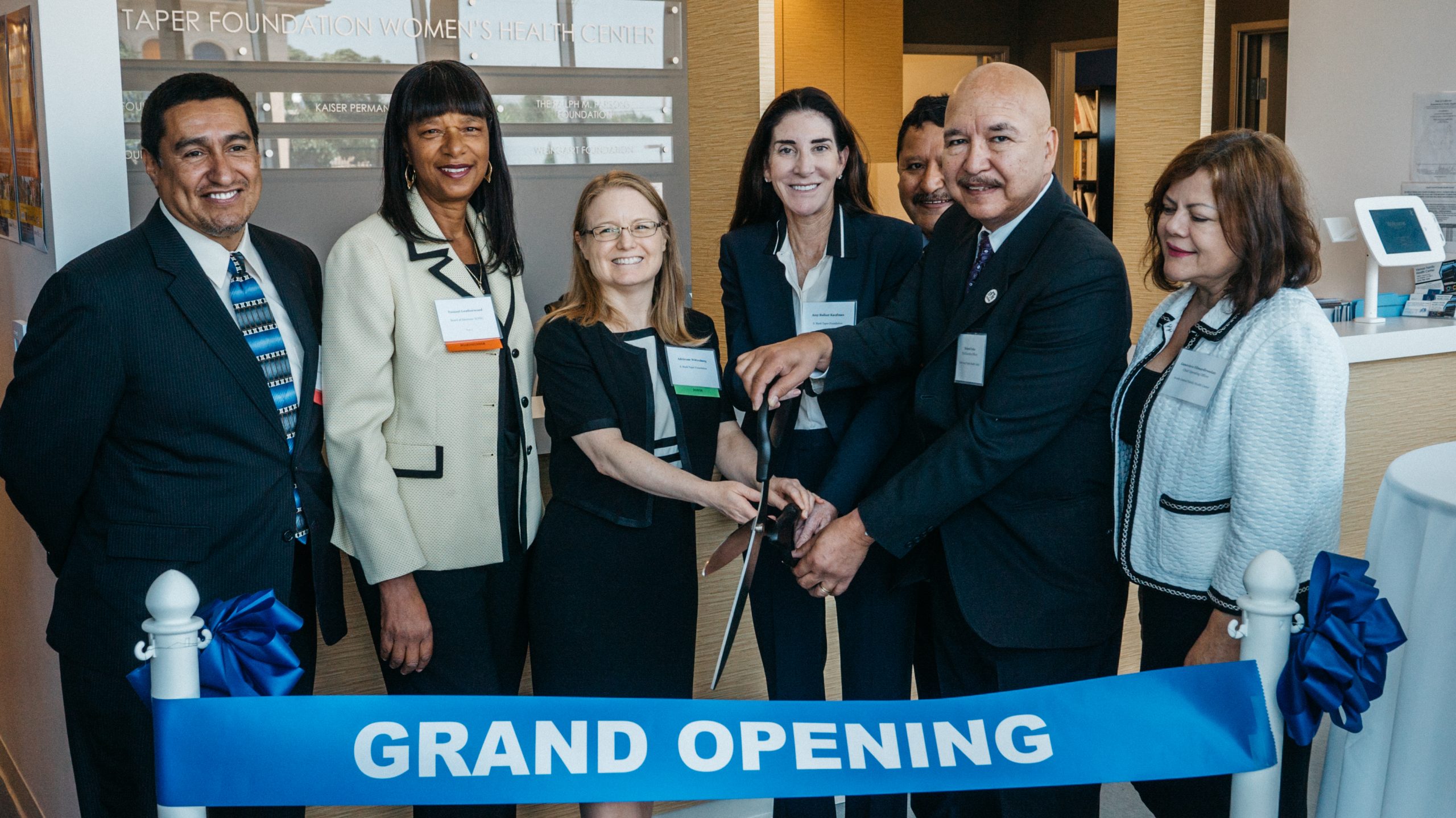 Ribbon cutting with Adrienne Wittenberg and Amy Bolker-Kaufman from the S. Mark Taper Foundation and SCFHC Senior Staff. The S. Mark Taper Foundation Women's Health Center will provide culturally appropriate care for women, who make up 60% of our patients.